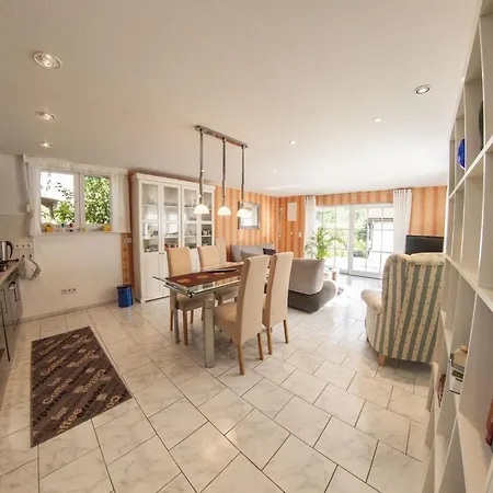 Casa vacanze Getaway With Private Terrace, Cleaning Included *