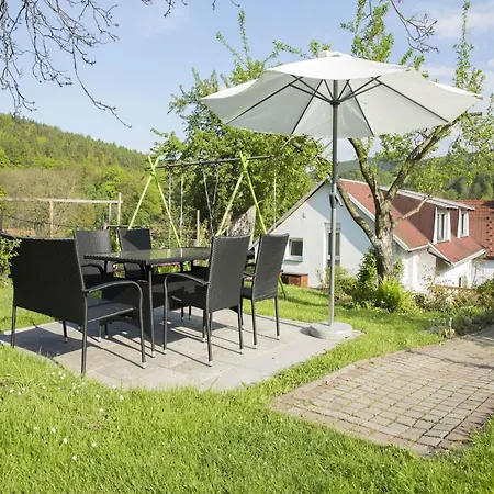 Getaway With Private Terrace, Cleaning Included * Fischbach (Gotha)
