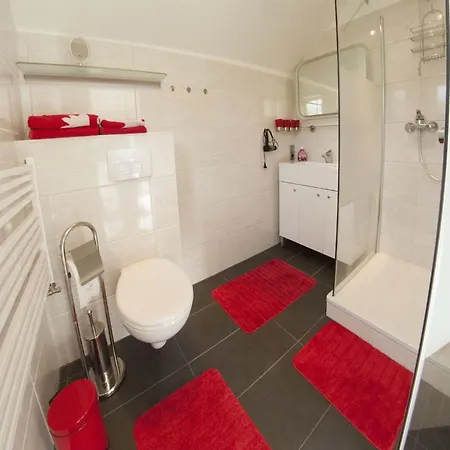 Getaway With Private Terrace, Cleaning Included Fischbach (Gotha)